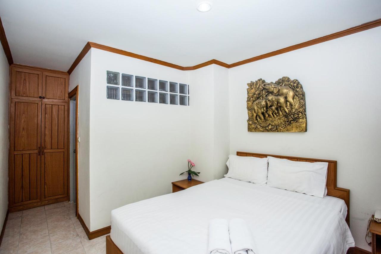 Andaman Sea Patong Hotel Exterior photo
